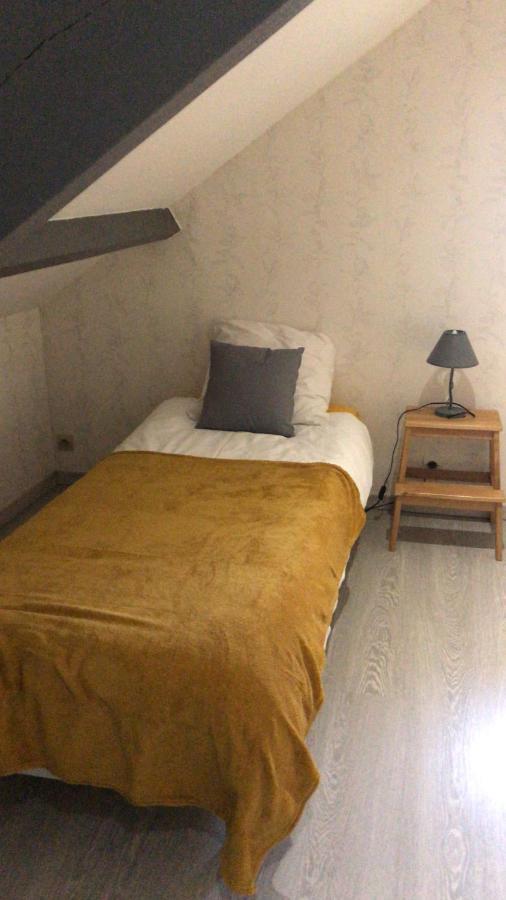 La Marelle Bed & Breakfast Avrille-les-Ponceaux Bagian luar foto