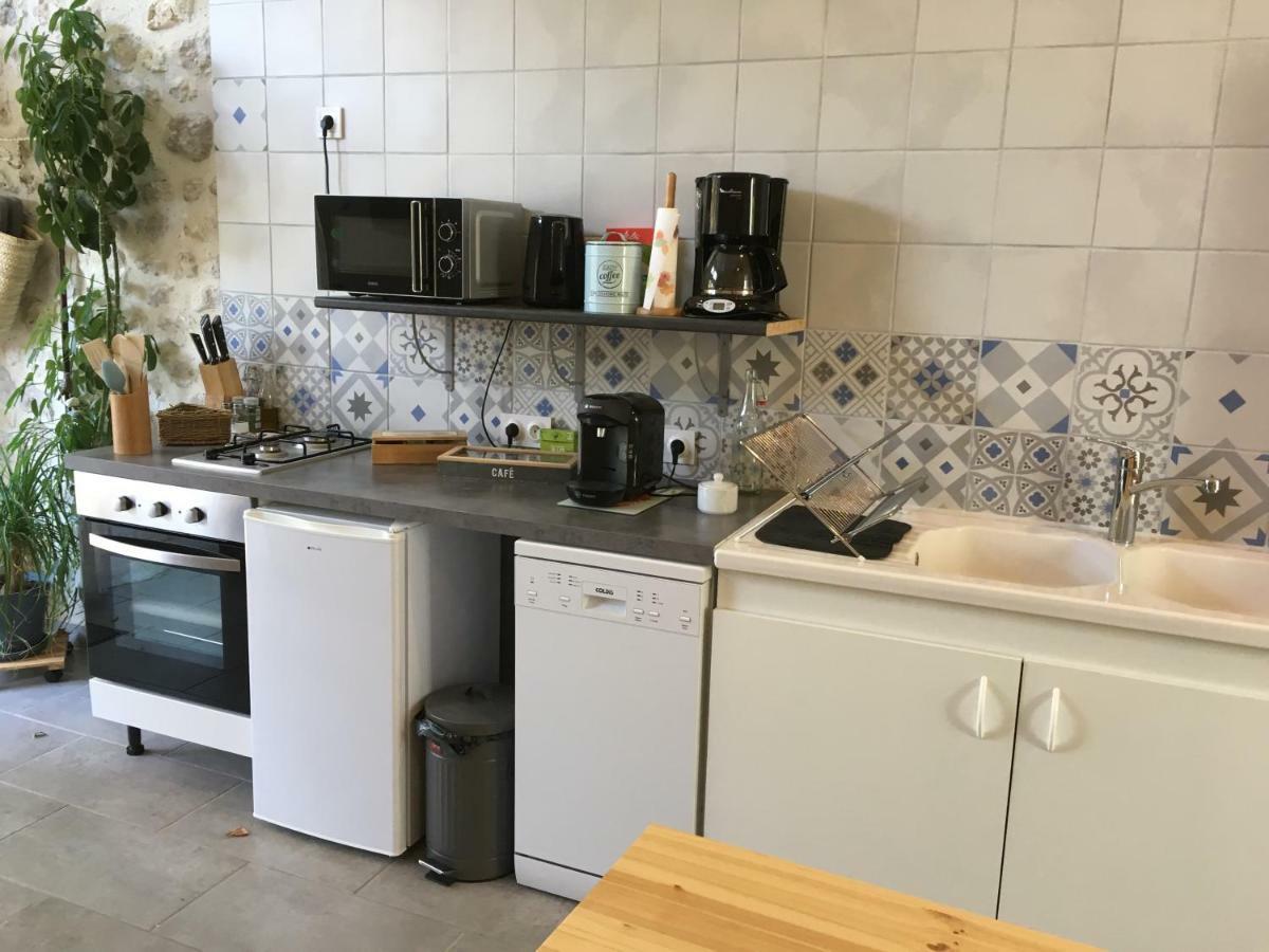 La Marelle Bed & Breakfast Avrille-les-Ponceaux Bagian luar foto